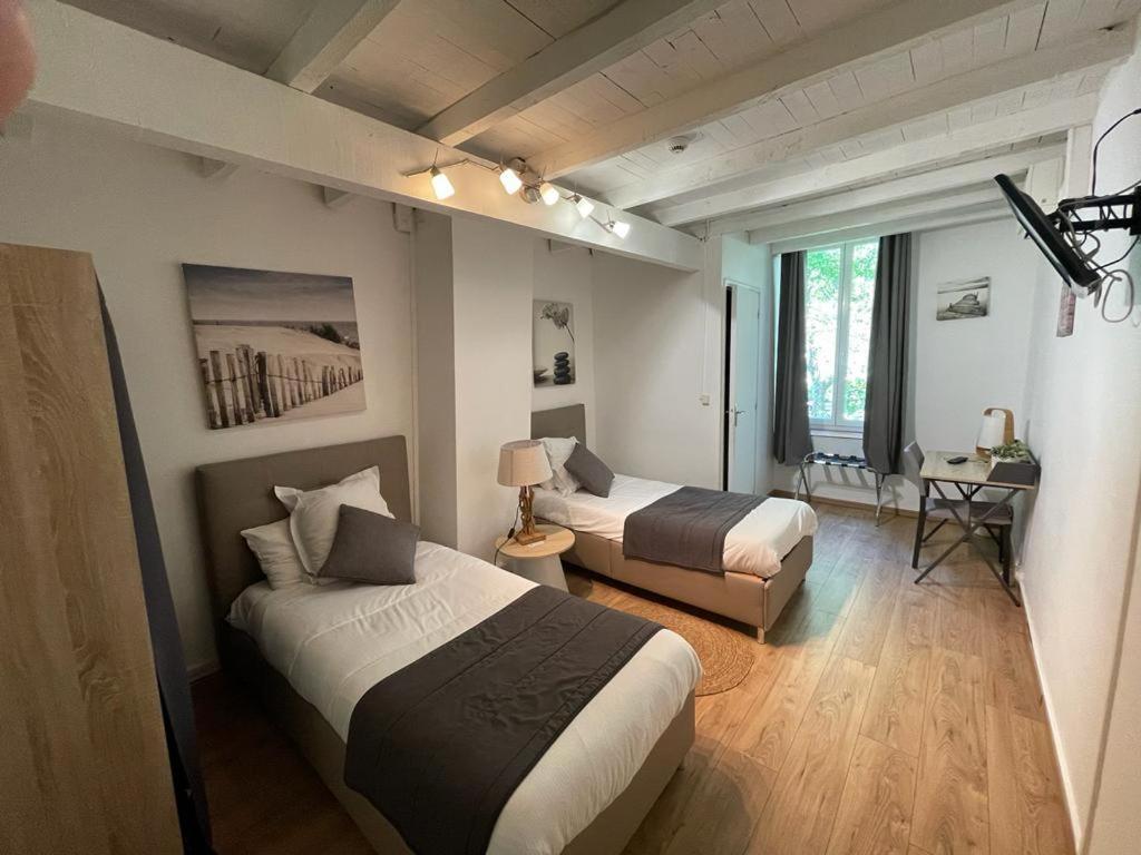 Hotel Mas De Galoffre Ним Экстерьер фото